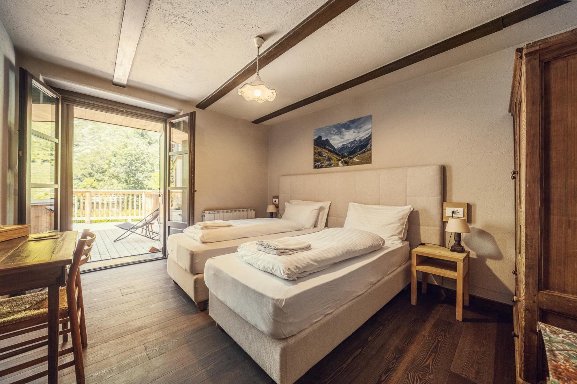Albergo Locanda Mistral Acceglio Dış mekan fotoğraf